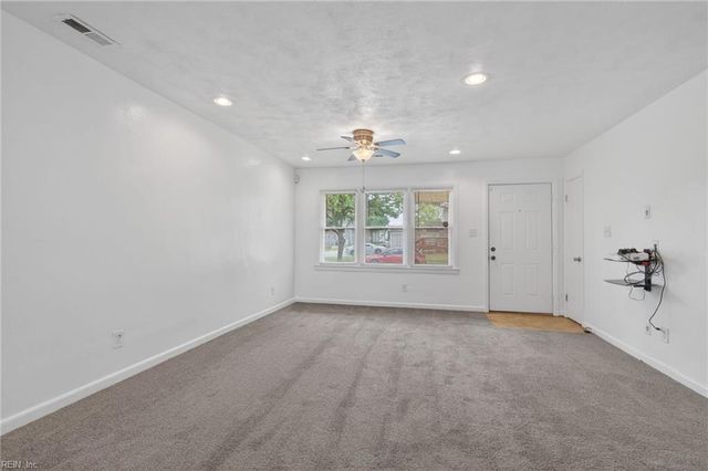 2800 Corprew AVE, Norfolk, VA 23504