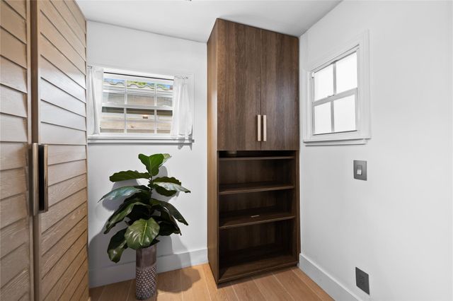 530 SW 11th Avenue, Fort Lauderdale, FL 33312