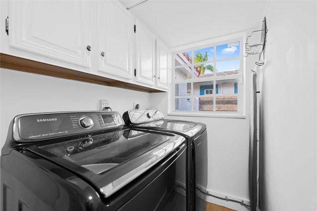 530 SW 11th Avenue, Fort Lauderdale, FL 33312