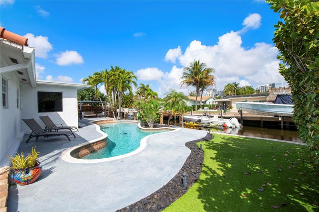 530 SW 11th Avenue, Fort Lauderdale, FL 33312