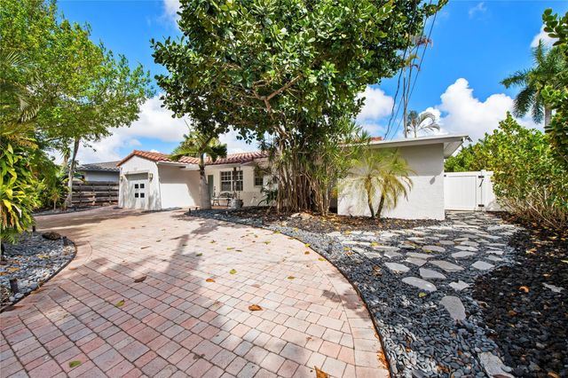 530 SW 11th Avenue, Fort Lauderdale, FL 33312