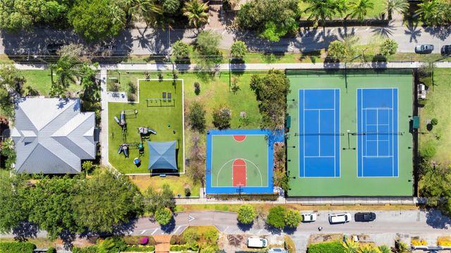 530 SW 11th Avenue, Fort Lauderdale, FL 33312