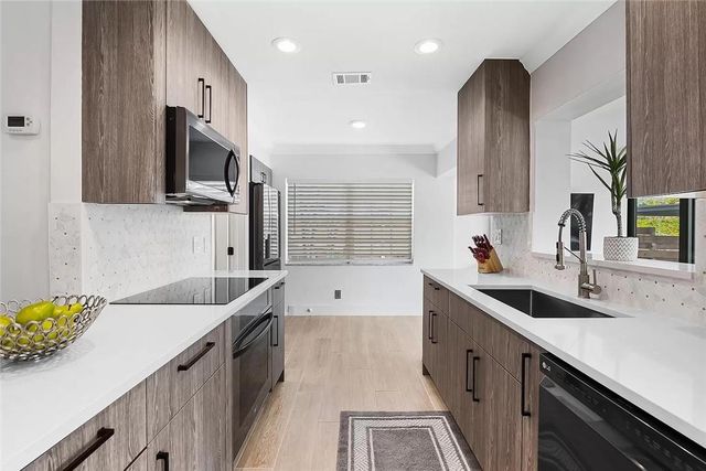 530 SW 11th Avenue, Fort Lauderdale, FL 33312