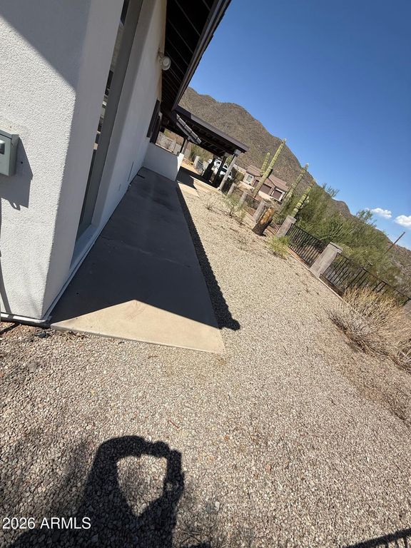 43950 N 11TH Avenue, New River, AZ 85087 — photo 5