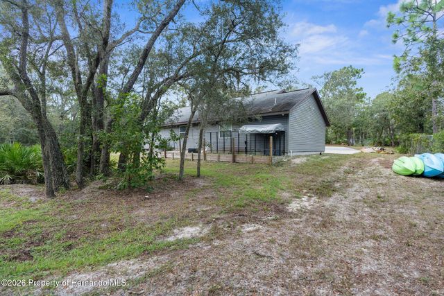 15236 Mottled Owl Road, Weeki Wachee, FL 34614