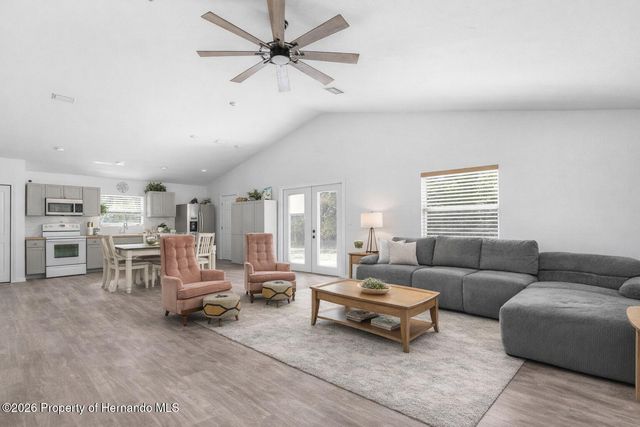 15236 Mottled Owl Road, Weeki Wachee, FL 34614