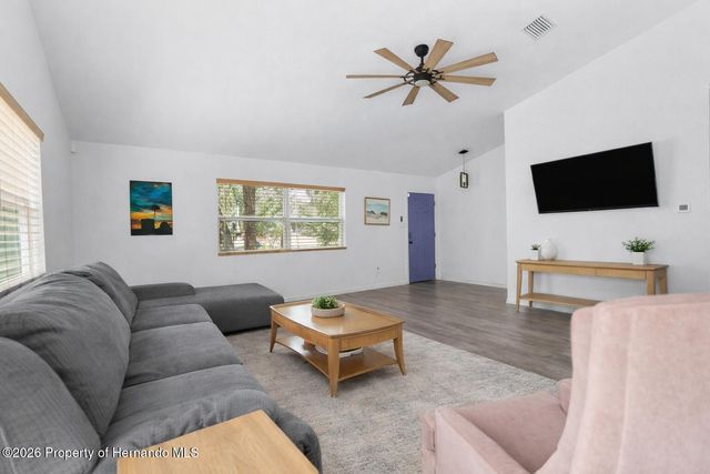 15236 Mottled Owl Road, Weeki Wachee, FL 34614