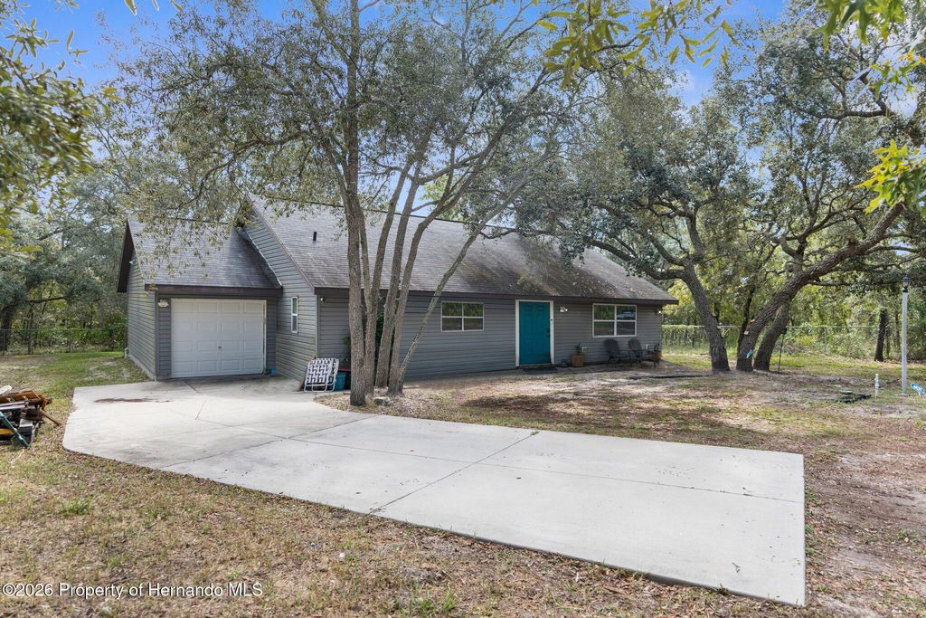 15236 Mottled Owl Road, Weeki Wachee, FL 34614