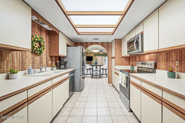 3088 S Placita Del Avestruz, Green Valley, AZ 85622