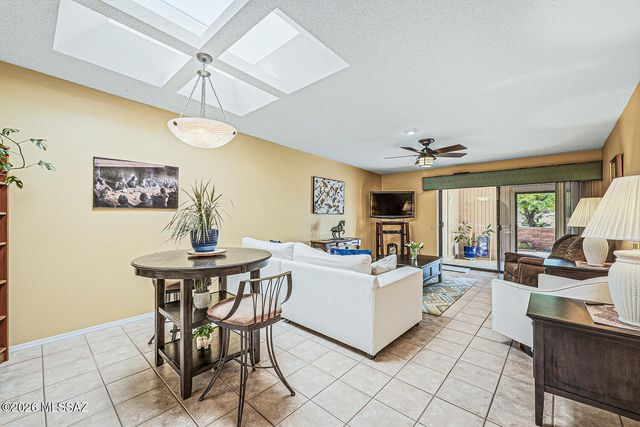 3088 S Placita Del Avestruz, Green Valley, AZ 85622