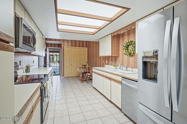 3088 S Placita Del Avestruz, Green Valley, AZ 85622