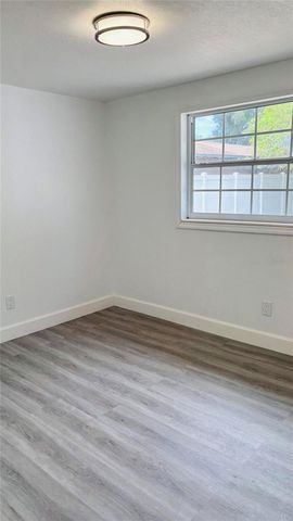 6456 WILLOW WOOD LANE, Tampa, FL 33634