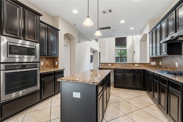 9131 Solvista Pass Lane, Houston, TX 77070