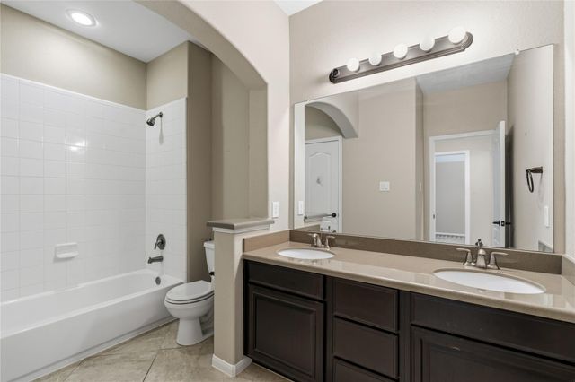 9131 Solvista Pass Lane, Houston, TX 77070