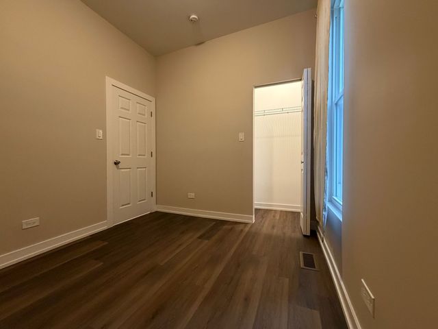 6405 S Paulina Street, Chicago, IL 60636