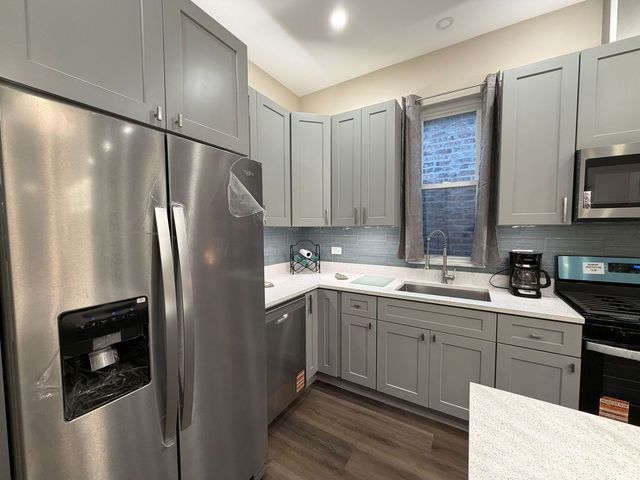 6405 S Paulina Street, Chicago, IL 60636