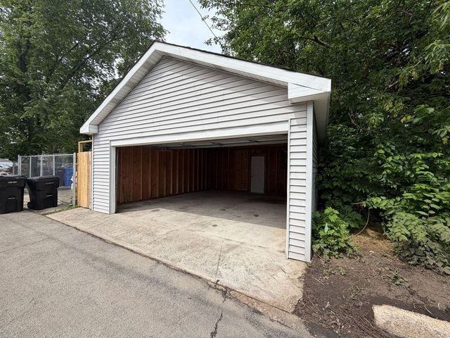 6405 S Paulina Street, Chicago, IL 60636