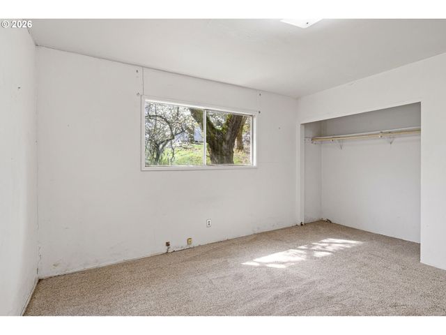 531 Nw HARRISON St, Canyonville, OR 97417