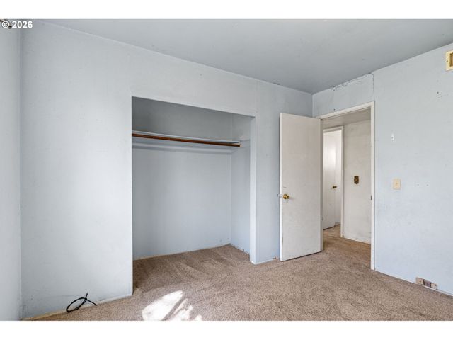 531 Nw HARRISON St, Canyonville, OR 97417
