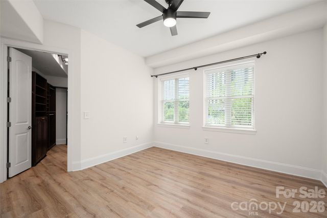 4620 Piedmont Row Drive 304, Charlotte, NC 28210