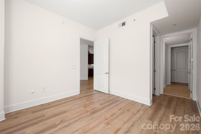 4620 Piedmont Row Drive 304, Charlotte, NC 28210