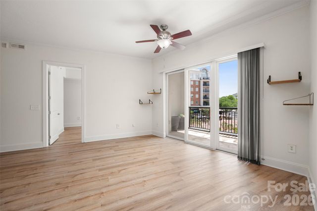4620 Piedmont Row Drive 304, Charlotte, NC 28210