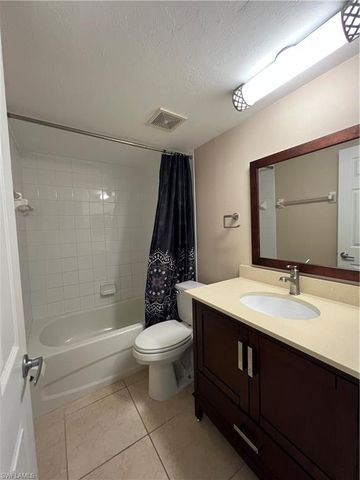 4803 Sunset CT # 106, Cape Coral, FL 33904