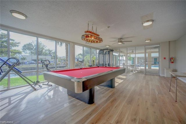 4803 Sunset CT # 106, Cape Coral, FL 33904