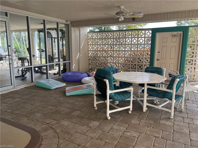 4803 Sunset CT # 106, Cape Coral, FL 33904