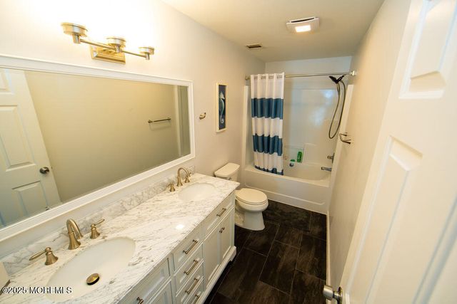 28 Central Avenue, Point Pleasant Beach, NJ 08742