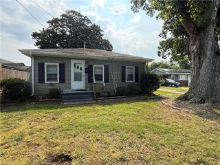 8524 Chapin ST, Norfolk, VA 23503
