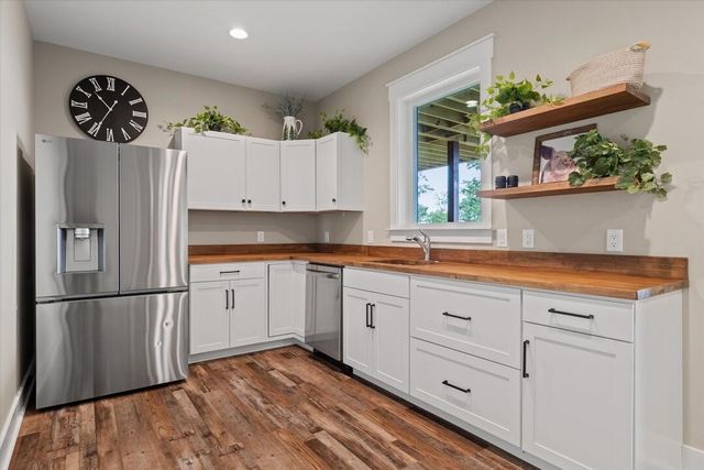 4965 Crockett Pointe Road, Jasper, TN 37347