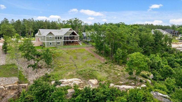 4965 Crockett Pointe Road, Jasper, TN 37347