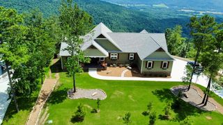4965 Crockett Pointe Road, Jasper, TN 37347