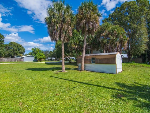 1845 6th Street, Vero Beach, FL 32962