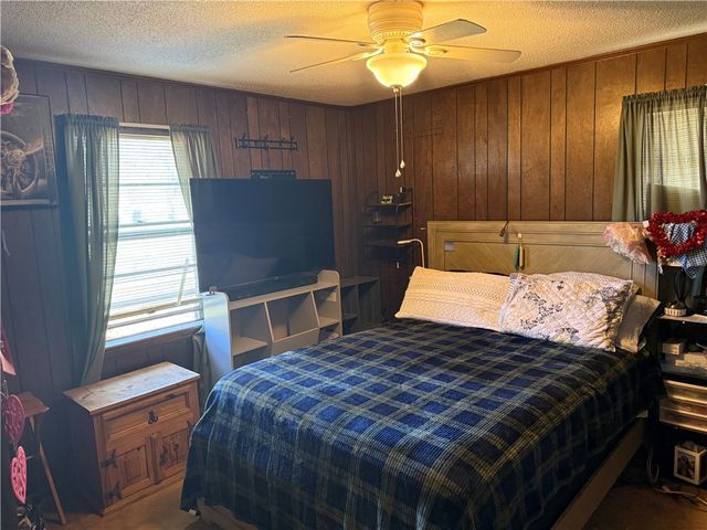 403 6th Street, Ola, AR 72853