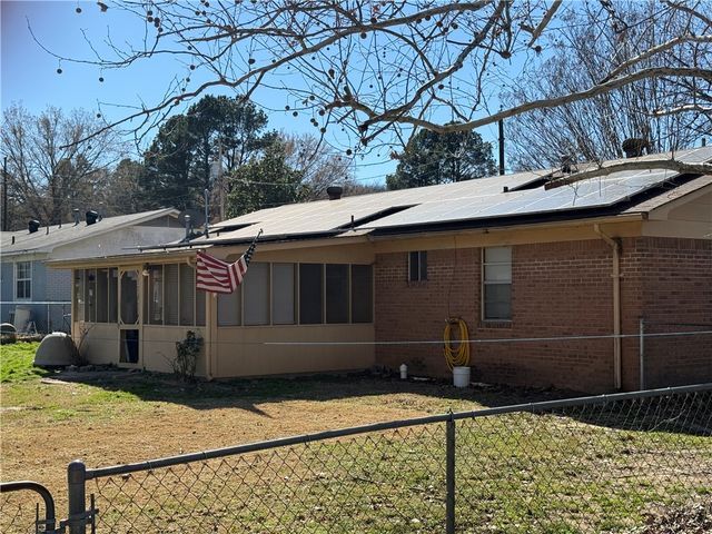 403 6th Street, Ola, AR 72853