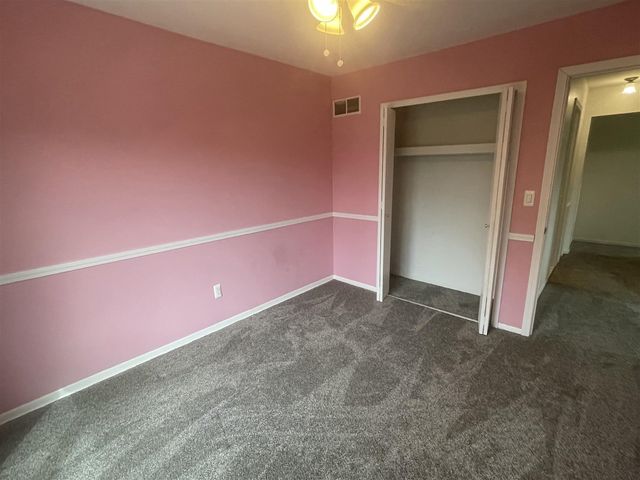 41535 Bedford Drive, Canton, MI 48187