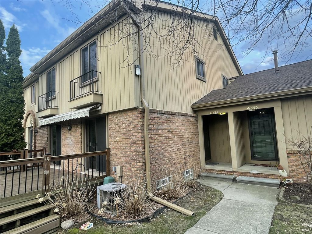41535 Bedford Drive, Canton, MI 48187