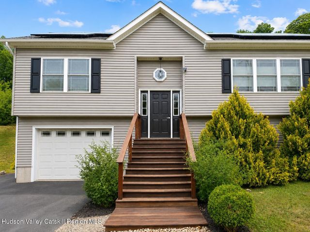 385 First Avenue, Kingston, NY 12401