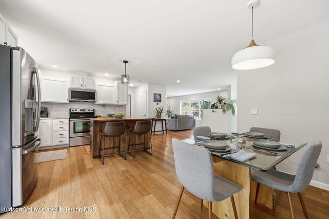 385 First Avenue, Kingston, NY 12401