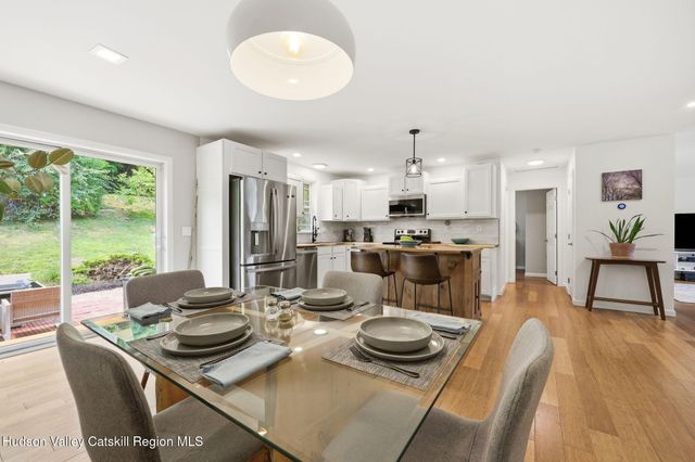 385 First Avenue, Kingston, NY 12401