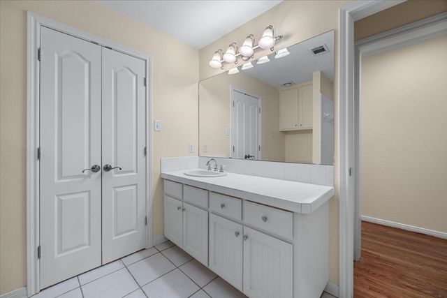 4400 Summercrest Court, Fort Worth, TX 76109