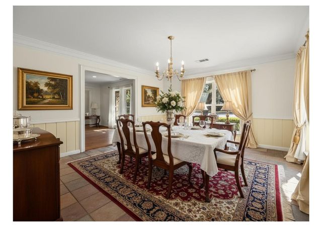 4400 Summercrest Court, Fort Worth, TX 76109