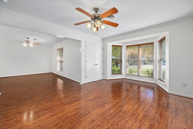4400 Summercrest Court, Fort Worth, TX 76109