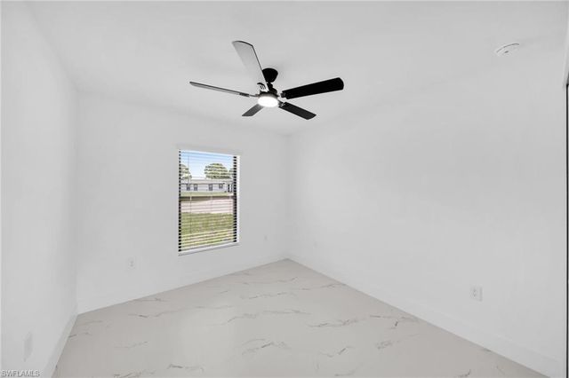 4987 Fairway Ct, Lehigh Acres, FL 33971