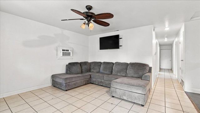 2419 Nightingale Ave, Stockton, CA 95205