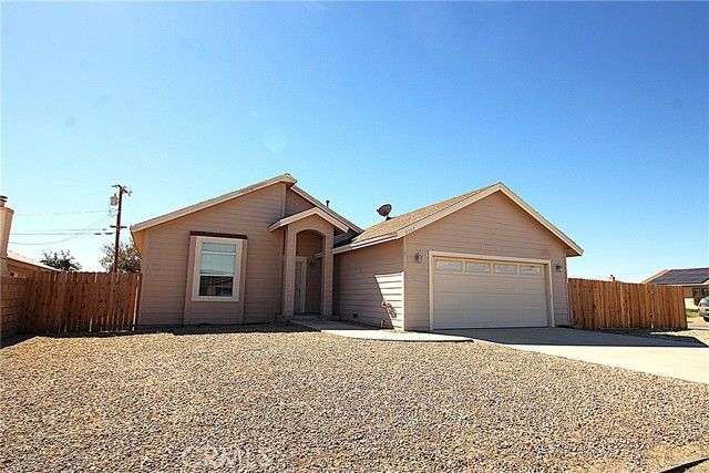 8348 Fernwood, California City, CA 93505