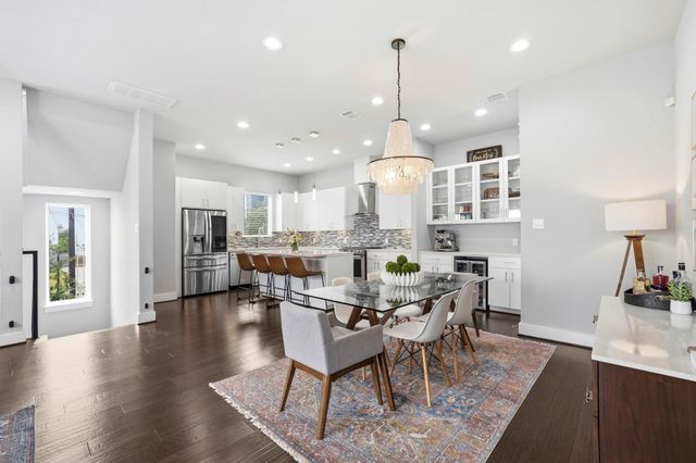 3303 Baron Street, Houston, TX 77020