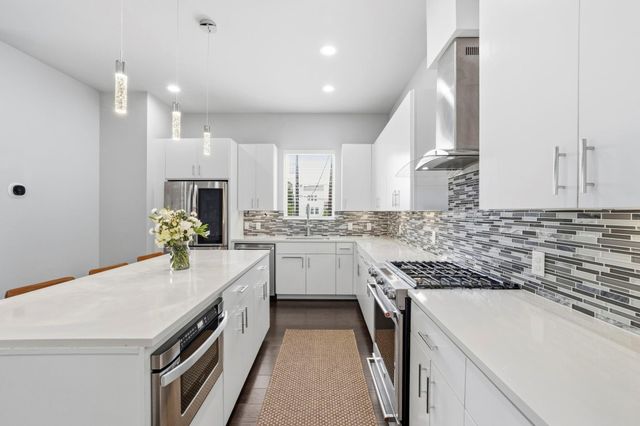 3303 Baron Street, Houston, TX 77020